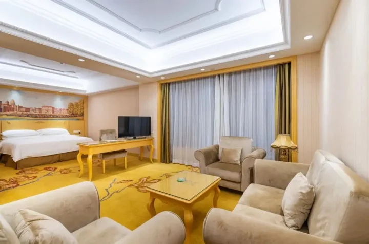 Чанша: Vienna International Hotel (Changsha Xiangfu Road)