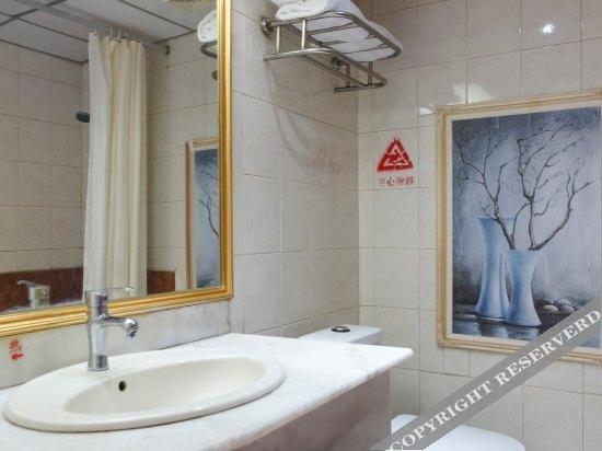 Бэйхай: Jinyuan Hotel