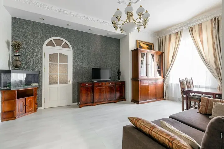 Москва: RentWill Serpuhovskaya 33