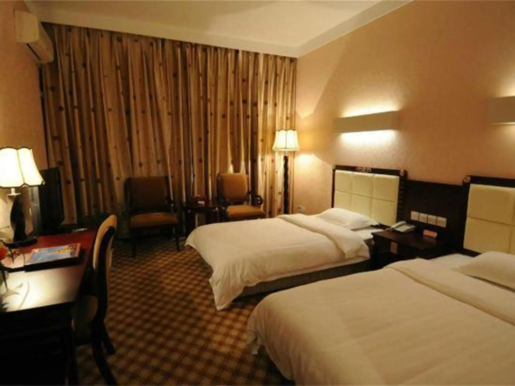 Лешан: Shanxiu Lake Resort Hotel