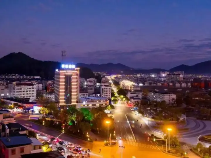 Лунъянь: Lavande Hotel Changting (Tingzhou Ancient City Branch)