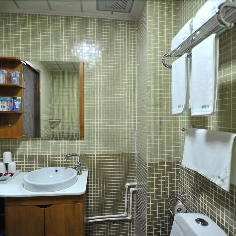 Циньхуандао: Yuqianchi Business Hotel