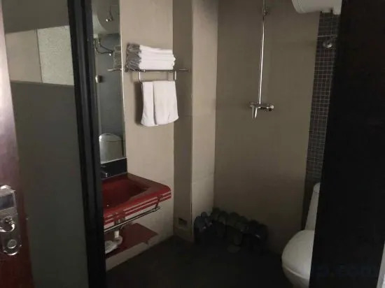 Цицикар: KS Hotel
