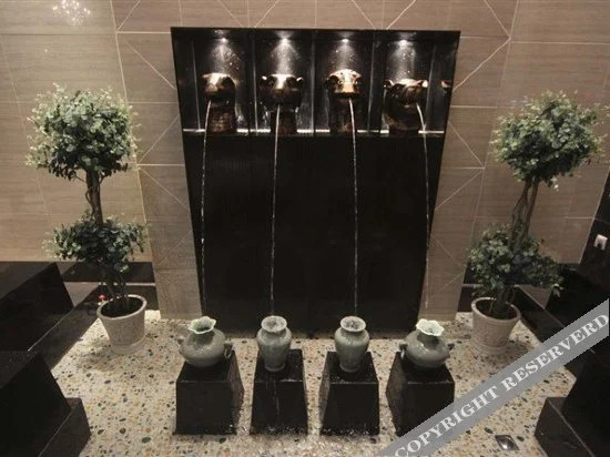 Лишуй: JiaYi City Hotel