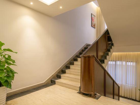 Хойчжоу: Floral Hotel·Huizhou Yanqi hotel