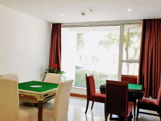 Хуаншань: Chengmao Intoxication Hot Spring Hotel