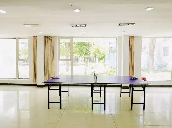 Хуаншань: Chengmao Intoxication Hot Spring Hotel