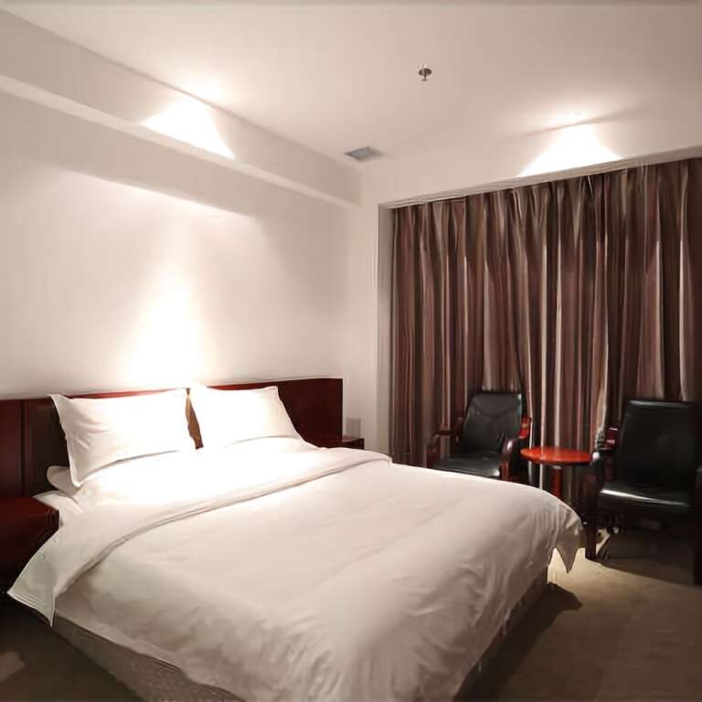 Байшань: Starway Hotel