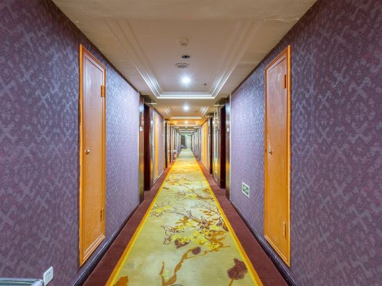 Ордос: Ordos Jinhai Hotel (Dongsheng Wangfujing Branch)