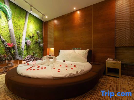 Чанчжоу: Changzhou Dinosaur Valley Hot Spring Hotel