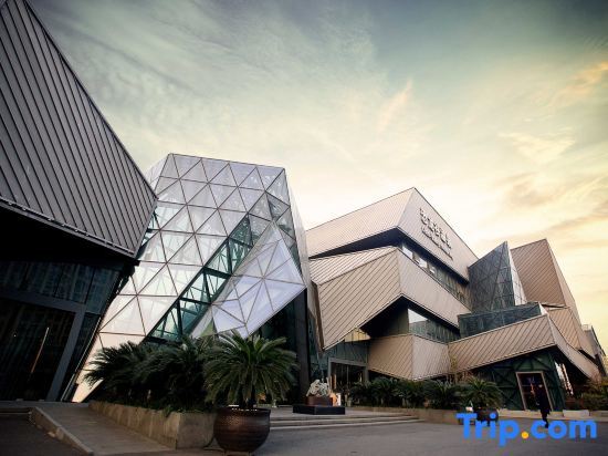Чанчжоу: Changzhou Dinosaur Valley Hot Spring Hotel