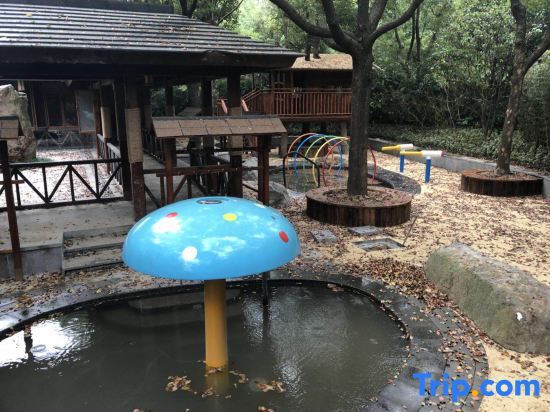 Чанчжоу: Changzhou Dinosaur Valley Hot Spring Hotel
