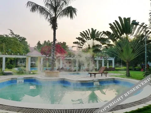Дэхун: Yurui Hot Spring Garden Hotel