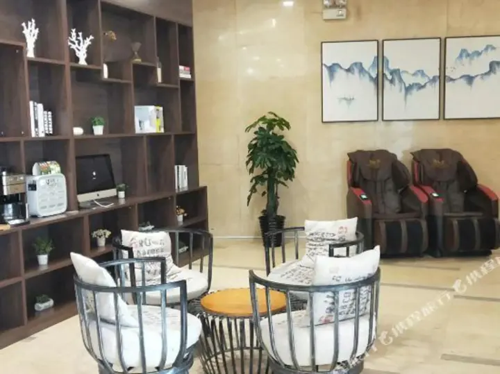 Яньань: Starway Hotel (Yan'an Revolutionary Museum)