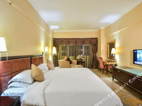 Янгиианг: Yutian Hotel