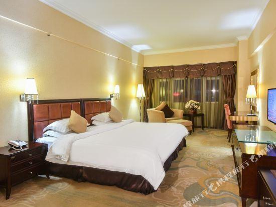 Янгиианг: Yutian Hotel