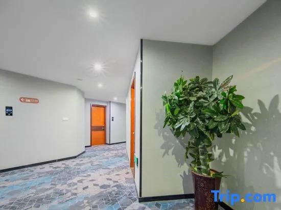 Ханчжоу: Pod Select Hotel (Hangzhou Qianjiang New Town Qingchun Square Subway Station)