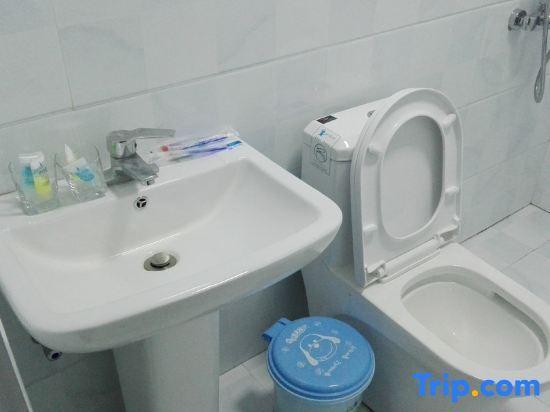 Аньцин: Henghe Hostel