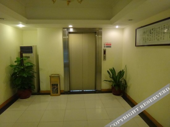 Шэньчжэнь: GDH Inn Shenzhen