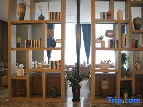 Tongling: Zixuan Holiday Hotel