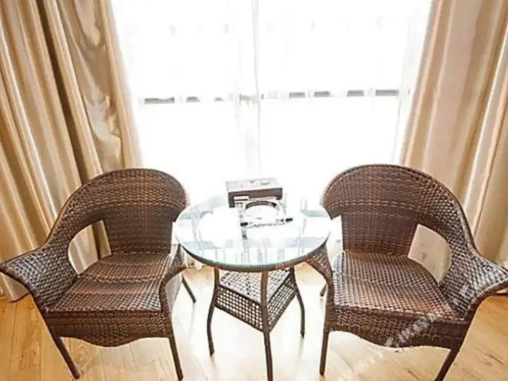 Дунъян: Aegean Hotel (Dongyang First Department Store)