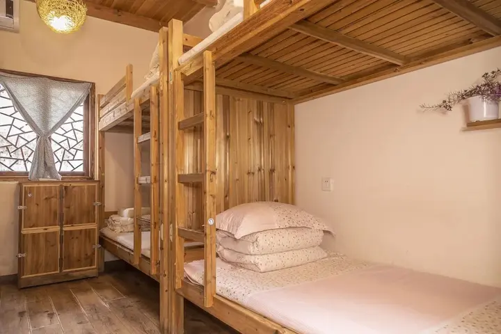 Хуаншань: Qing He Yue Hostel