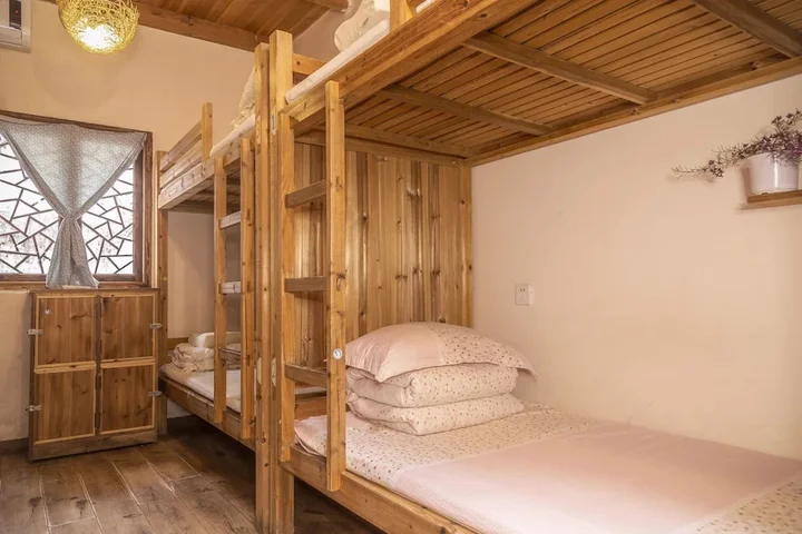 Хуаншань: Qing He Yue Hostel