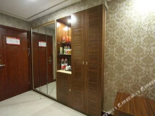 Фошань: Yuanquan Business Hotel (Foshan Railway Station)