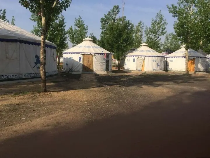 Чжанцзякоу: Prairie Juhanxuan farm