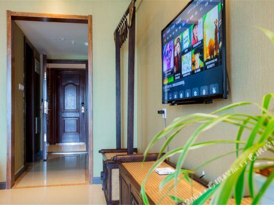 Цзинхун: Nali Hotel
