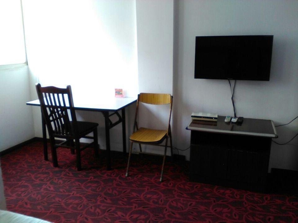 GreenTree Inn ZHenjiang Jurong Yalong Business Hot — фото 1
