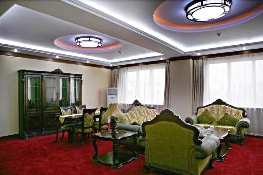 Циньхуандао: James Joyce Coffetel Hotel (Qinhuangdao Development Zone Yanshan University)