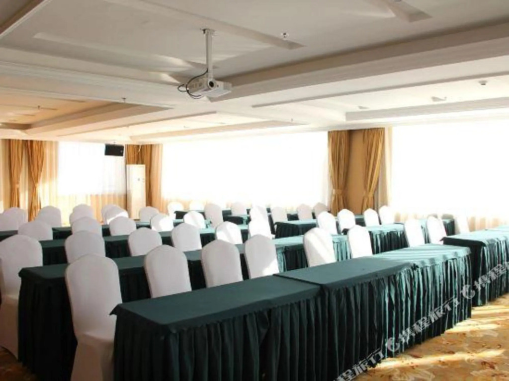 Яньцзи: Wanjia International Hotel (Yanji Chaoyangchuan Airport Branch)