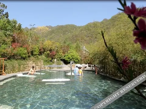 Лоян: Yihe Funiu Shanju Hot Spring Hotel