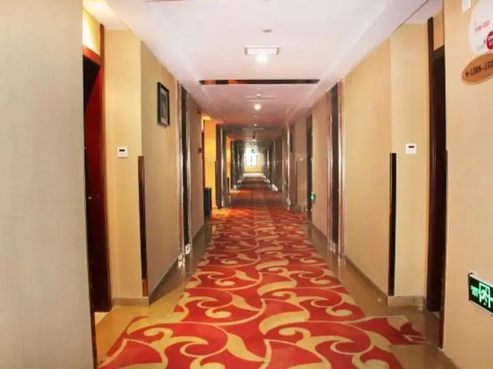 Чжоушань: Hairun Hotel