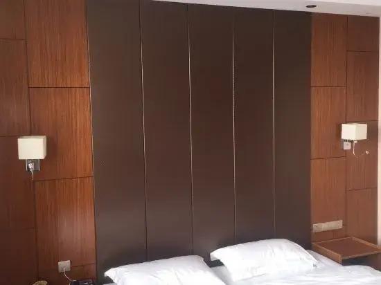 Лицзян: Jingzuan Business Hotel