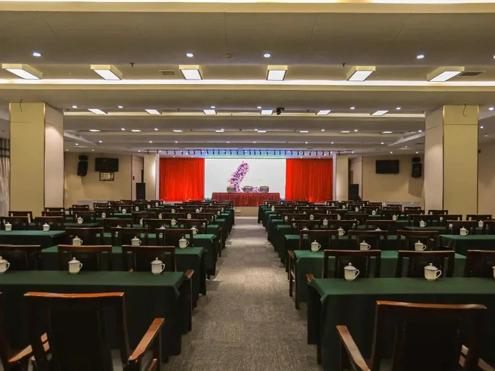 Сянтань: Lavande Hotel (Xiangtan Xiangxiang Hotel)