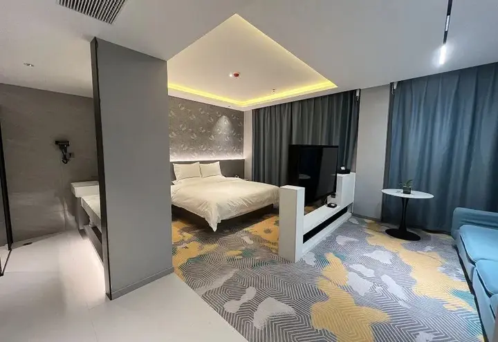 Ухань: Provence Garden Hotel (Wuhan Xinzhou Moore City)