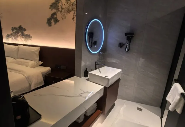 Ухань: Provence Garden Hotel (Wuhan Xinzhou Moore City)