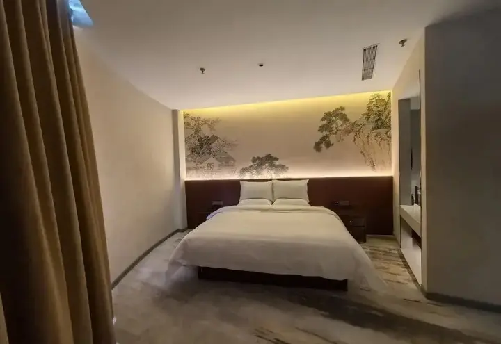 Ухань: Provence Garden Hotel (Wuhan Xinzhou Moore City)