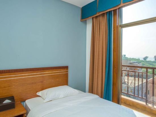 Бэйхай: Towo Topping Hotel
