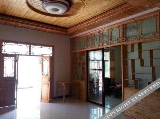 Шанграо: Wuyuan Xinyi Farmstay