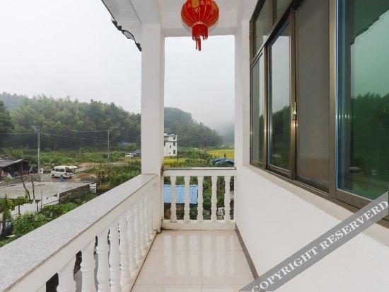 Шанграо: Wuyuan Xinyi Farmstay