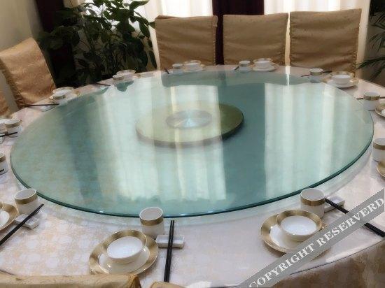 Юйси: Pengcheng Hotel