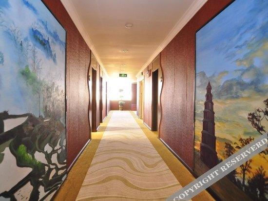 Юйси: Pengcheng Hotel