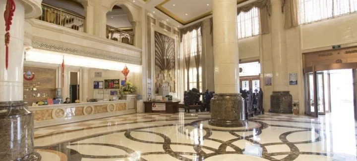 Цюйцзин: Rui Zhi Hotel