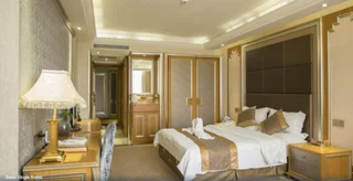 Цюйцзин: Rui Zhi Hotel