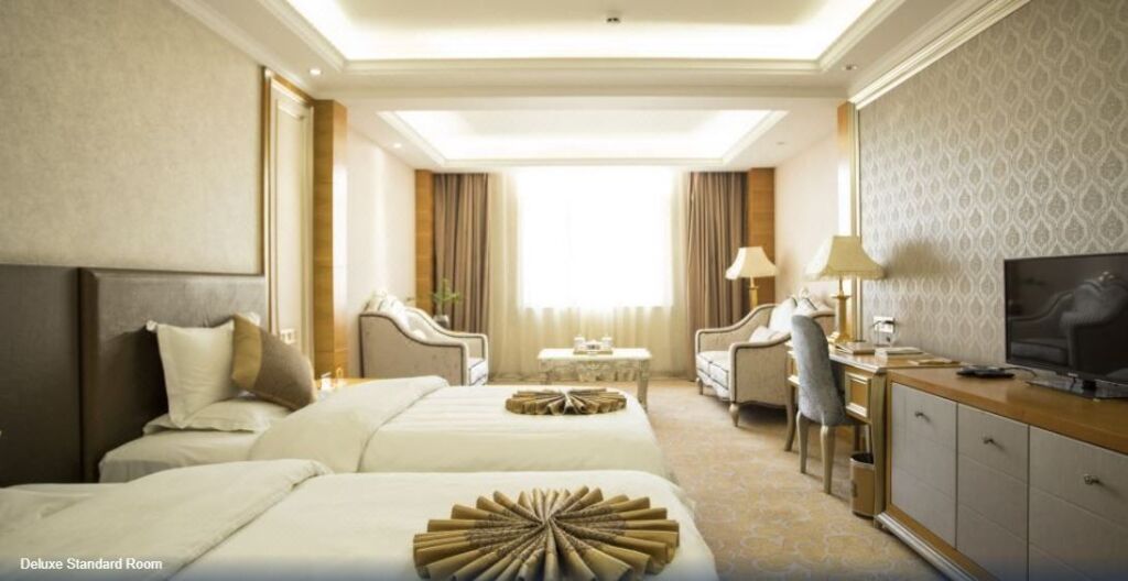 Цюйцзин: Rui Zhi Hotel