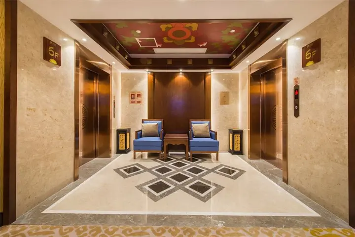 Чунцин: St.Potala Hotel