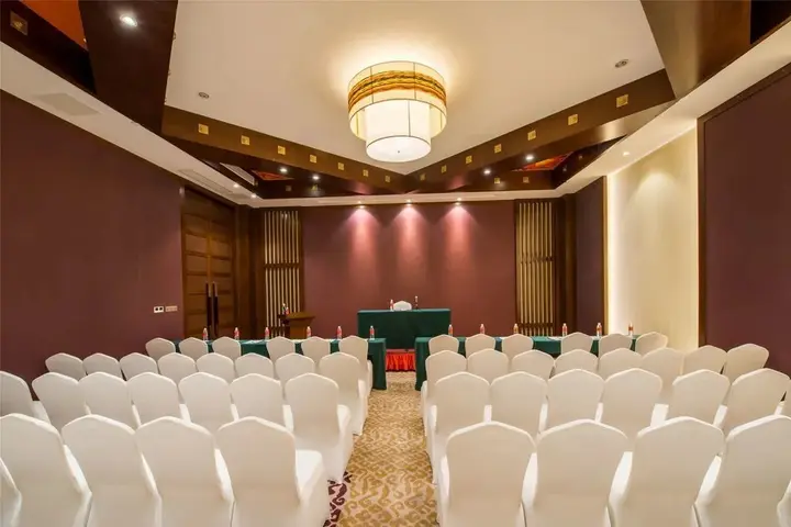 Чунцин: St.Potala Hotel